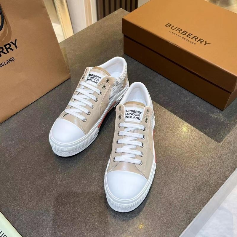 Burberry Low Shoes